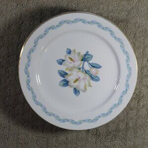 Narumi China 10" Dinner Plate Occupied Japan Magnolia Pattern